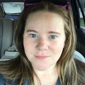 Meet your Posher, Sharie